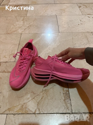 дамски спортни маратонки Nike, снимка 2 - Маратонки - 56469111