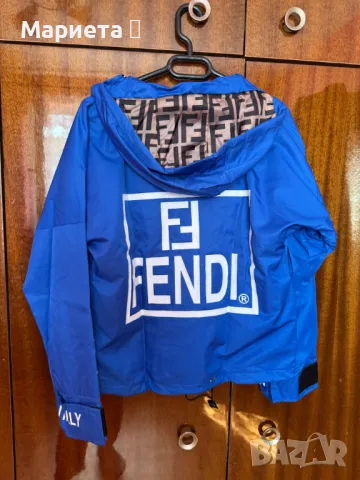 Шушляково яке FENDI