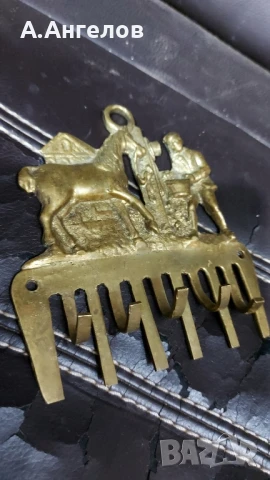 Закачалка , снимка 2 - Декорация за дома - 51046461