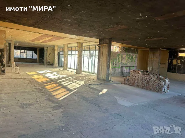 Продава се ТЪРГОВСКИ ОБЕКТ в ШИРОК ЦЕНТЪР, гр. Хасково, снимка 5 - Заведения - 49211113