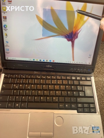 FUJITSU T901-Core i5,8 GB RAM,240 GB SSD,зарядно, снимка 2 - Лаптопи за работа - 53071353