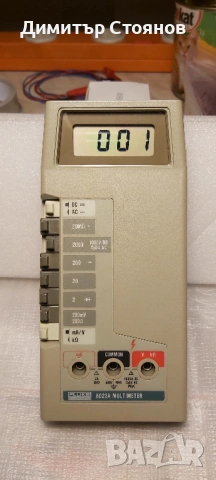 Мултимер Fluke 8022A