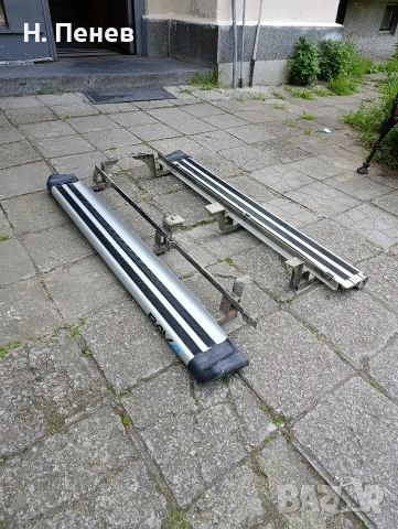 Степенки Toyota RAV4 