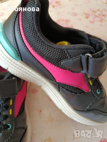 Маратонки Рънърс за момиче, снимка 2 - Детски маратонки - 52419390