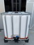 Цистерна 1000 литра (1 тон), снимка 1 - Бидони, бурета и бъчви - 37369010