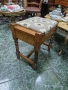 Прекрасна антикварна английска дървена табуретка стол за пиано , снимка 6