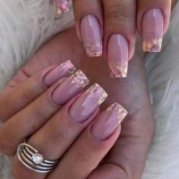 👑 💗Ново ! Комплект Разкошни Press-on Изкуствени Нокти 24 броя 💋 КОД : nail562💗 👑 💋, снимка 1 - Продукти за маникюр - 42289683