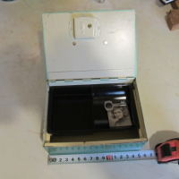 Немска метална касичка с ключе-мини сейф, снимка 5 - Други ценни предмети - 44594737