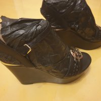 Дамски обувки на платформа, снимка 1 - Дамски ежедневни обувки - 31969368