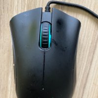 Мишка Razer, снимка 2 - Клавиатури и мишки - 32176426