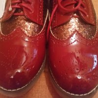 Дамски ежедневни обувки от червен лак с връзки , снимка 2 - Дамски ежедневни обувки - 30539177
