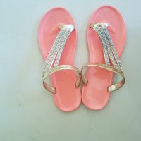 Дамски спортни обувки и ефектни плажни чехли, снимка 5 - Дамски ежедневни обувки - 38489217