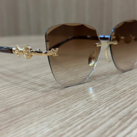 Кафеви стъкла златни елементи Слънчеви очила LV, снимка 4 - Слънчеви и диоптрични очила - 44529843