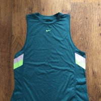 Nike T-Shirts Dri Fit Stripe Sleeveless - страхотен дамски потник, снимка 6 - Потници - 36623040