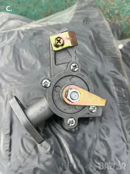 Кранче за парно керамично/ваз Лада Жигули нива /Lada, снимка 1