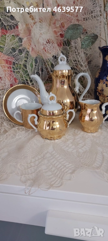 Изискан, порцеланов комплект за кафе, снимка 1