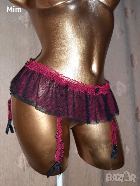 Н&М L/ XXL Черен с червено дантелен колан с жартиери , снимка 1