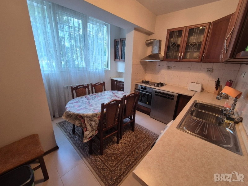 Четиристаен апартамент, снимка 1