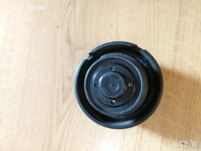 VW Passat Wagon B3 2.0 1992 Капачка резервоар, снимка 1