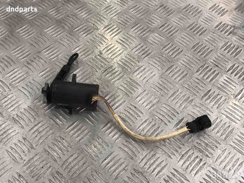 Потенциометър на газта Audi A8,2001г., снимка 1