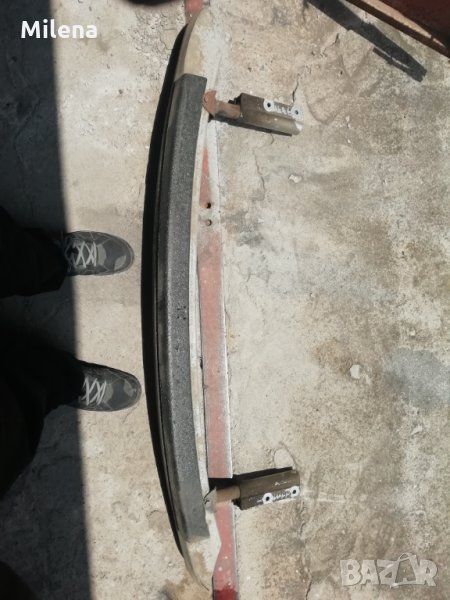 Основа на задна броня пасат 5.5, снимка 1