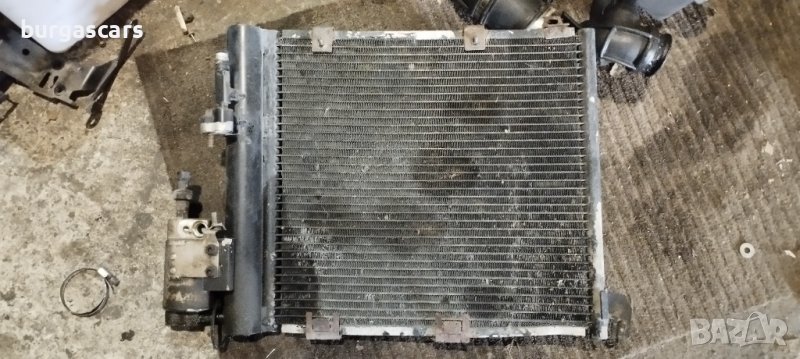 Климатичен радиатор Opez Zafira 2.0D - 80лв, снимка 1