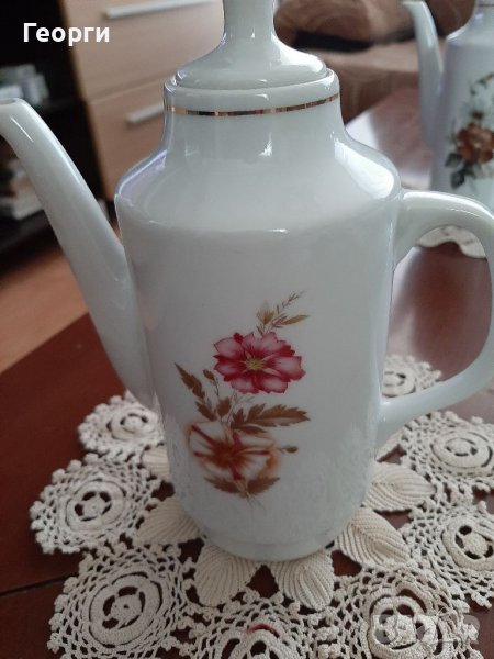 Порцеланов чайник с маркировка, снимка 1