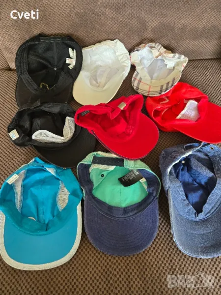 Лот от 9 бр шапки за 15лв общо, снимка 1