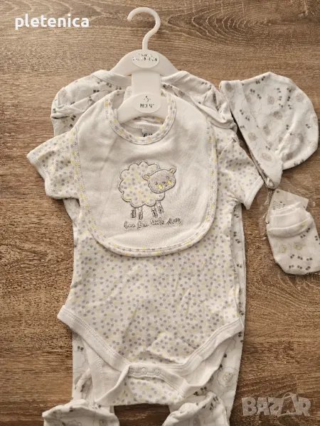 Бебешки комплект 0-3м за момиченце внос от Англия , снимка 1