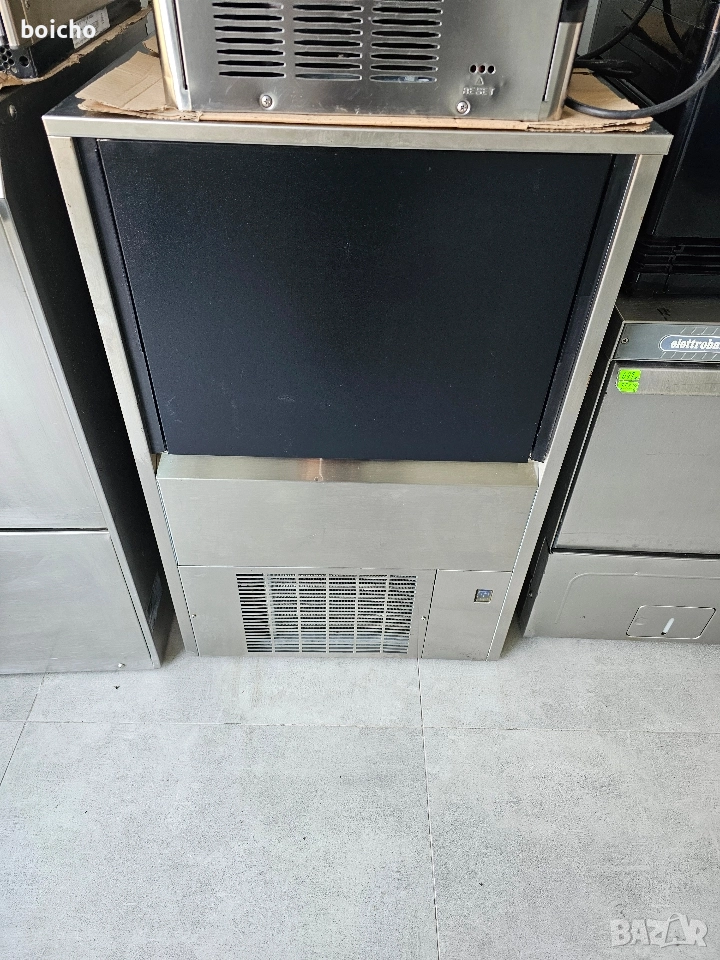 Професионален ледогенератор GGM 52 кг., снимка 1