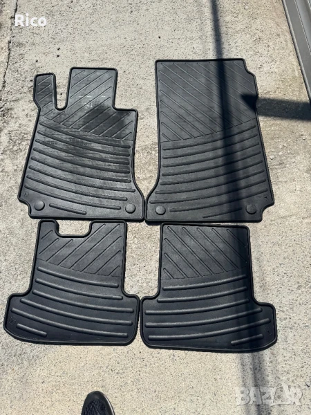 Оригинални Гумени Стелки за Мерцедес!, снимка 1