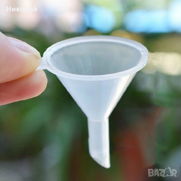 Малка фуния за пълнене на етерични масла и парфюми , мини фунии , фунийка, снимка 1