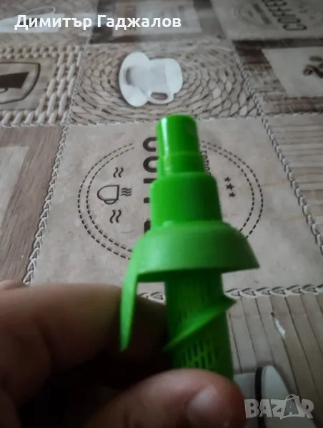 Цитрусова пръскачка със стойка за лимони

, снимка 1