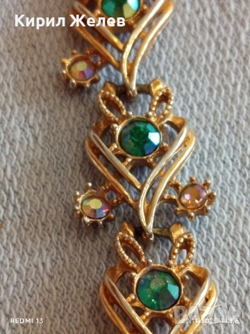 ДАМСКА ГРИВНА БОХЕМИЯ с ЗЕЛЕНИ КРИСТАЛИ с ЕФЕКТ на СЕВЕРНО СИЯНИЕ 51949, снимка 2 - Гривни - 52501231
