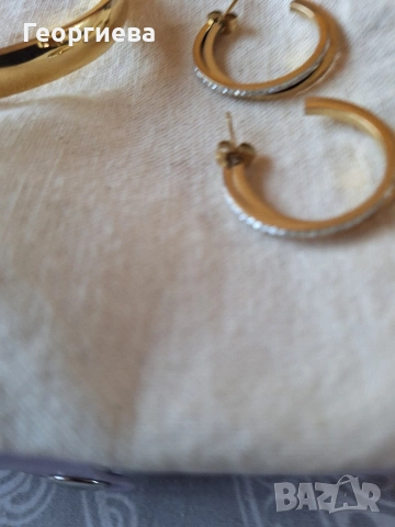 Продавам Сет от неръждаема стомана обеци и гривна +Подарък още едни обеци, снимка 4 - Бижутерийни комплекти - 53043975