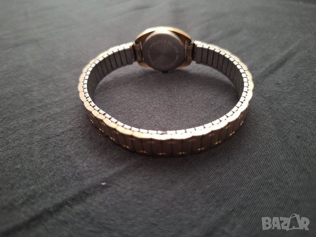 Позлатен дамки винтидж часовник GÜTHRA, снимка 12 - Дамски - 54014439