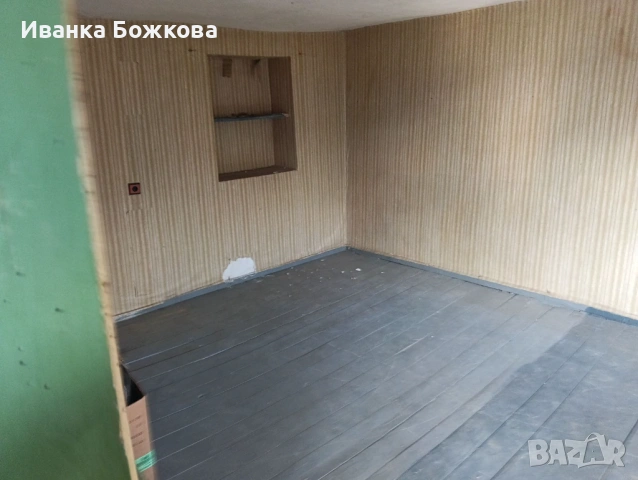 Къща в село Веселиново, област Шумен, снимка 14 - Къщи - 54178460