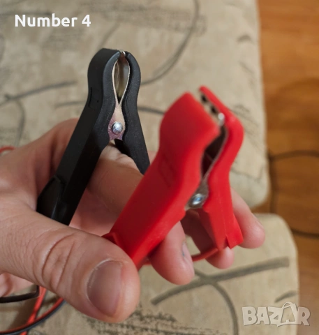 Дигитално зарядно CARTREND DP4.0 - 6V/2A + 12V 2A/4A, снимка 5 - Аксесоари и консумативи - 54092615