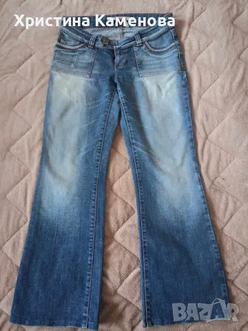 Дамски дънки и джинси, снимка 5 - Дънки - 47903584