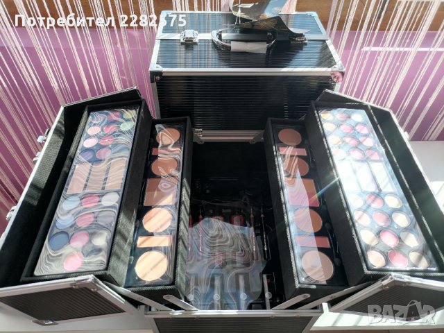 Мега голяма куфар с гримове с немско качество , снимка 3 - Декоративна козметика - 33781152