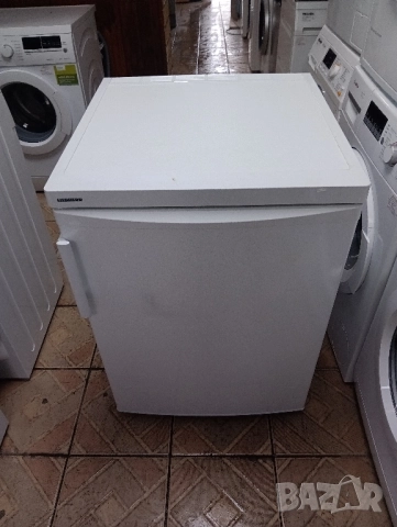 Малък хладилник с вътрешна камера Liebherr с 2 години гаранция!