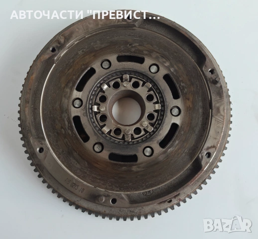 Демпферен Маховик Тойота Корола Е12 Toyota Corolla E12 2.0 D4D 116кс ОЕМ 415021510, снимка 3 - Части - 54359353