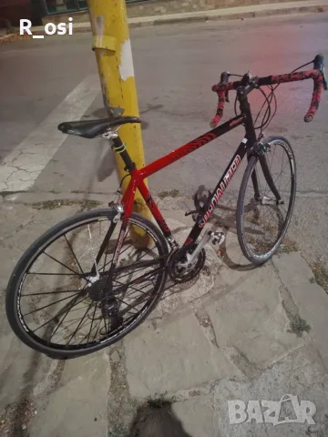 Шосеен велосипед Specialized, снимка 2 - Велосипеди - 55853279