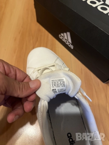 Маратонки Adidas No 42 2/3, снимка 3 - Маратонки - 55751949