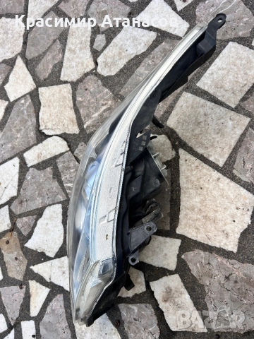 10000-17686. Фар десен  за Тойота Авенсис T27.седан, комби. 2012-2015г, снимка 5 - Части - 52171907