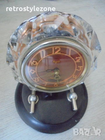 № 8239 Стар съветски часовник „Маяк“   Автентична находка от Съветската епоха, снимка 4 - Антикварни и старинни предмети - 51597952