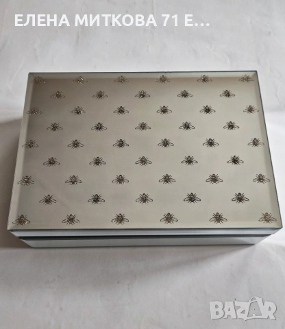 Луксозна голяма огледална кутия за бижута със златист декор "пчелички", снимка 2 - Други - 53990418