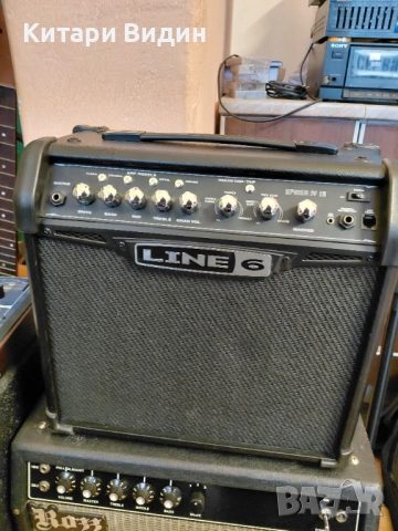 Продавам кубе за китара Line 6 Spider IV 15