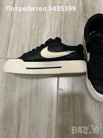 Дамски маратонки Nike, снимка 3 - Маратонки - 52025635