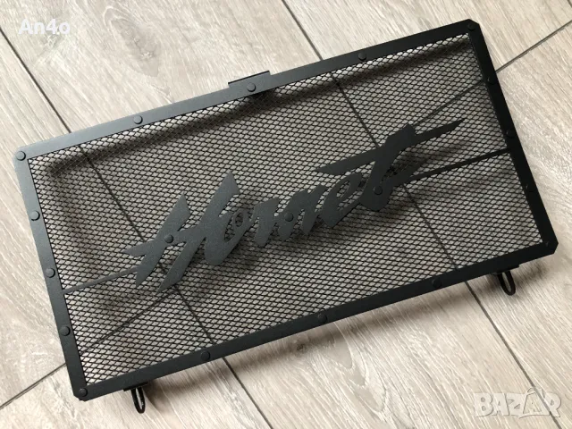 Предпазител решетка за радиатор на Honda Hornet CB600F CB 1998-2006 , снимка 2 - Части - 48974622
